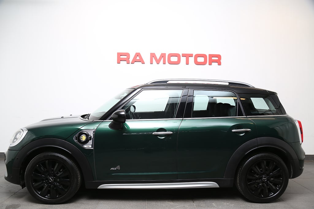 MINI Countryman Cooper SE ALL4 Salt II Aut Plug-In H/K Navi Kamera