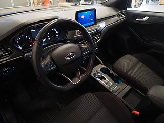 Halvkombi Ford Focus 14 av 25
