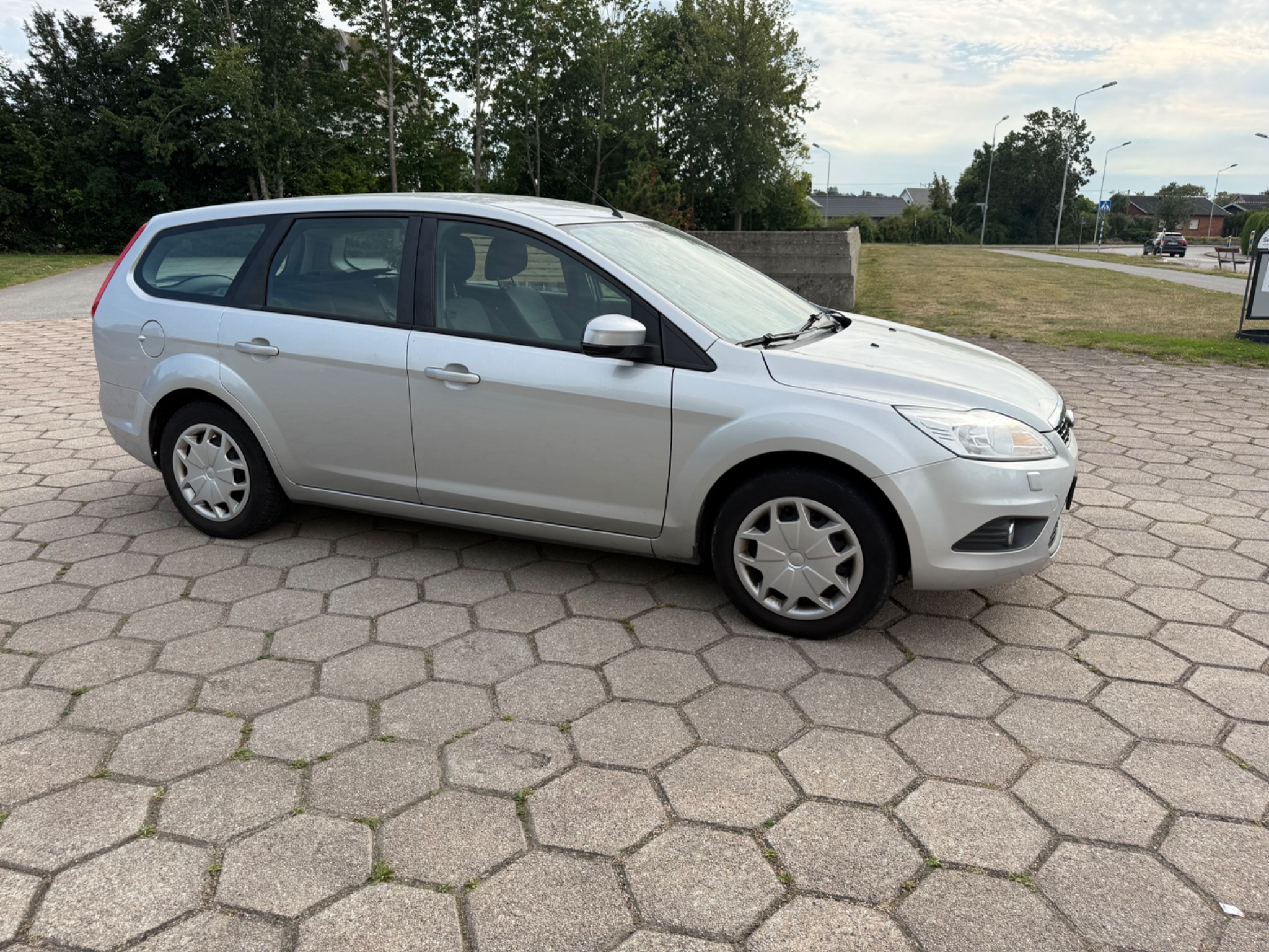 Ford Focus 2011, bild 4/43