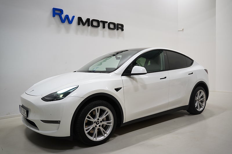 SUV Tesla Model Y 1 av 23