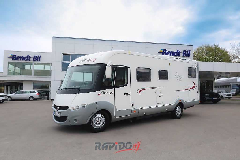 Fiat 9096 DF Rapido 3.0L 158 hk| Kamkedja | En ägare | Solcell | Back
