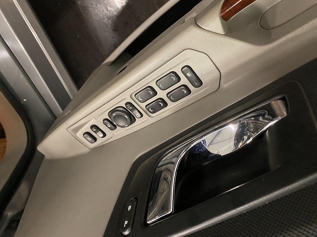 Cadillac SRX 2005 - miniatyr 28