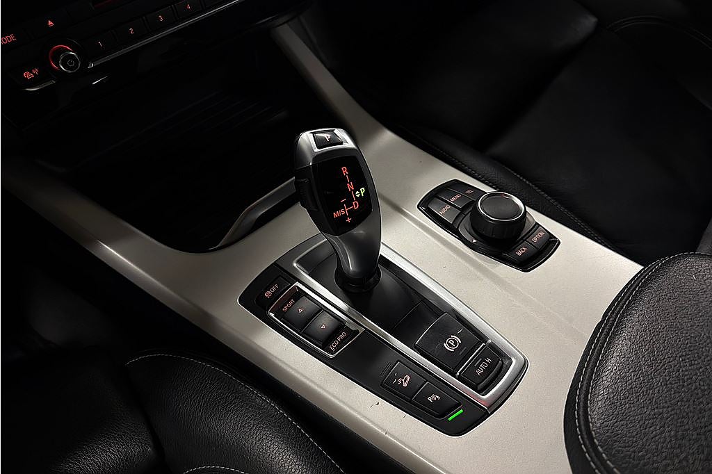 BMW X4 xDrive20d, Läder, Värmare, Dragkrok, M-ratt