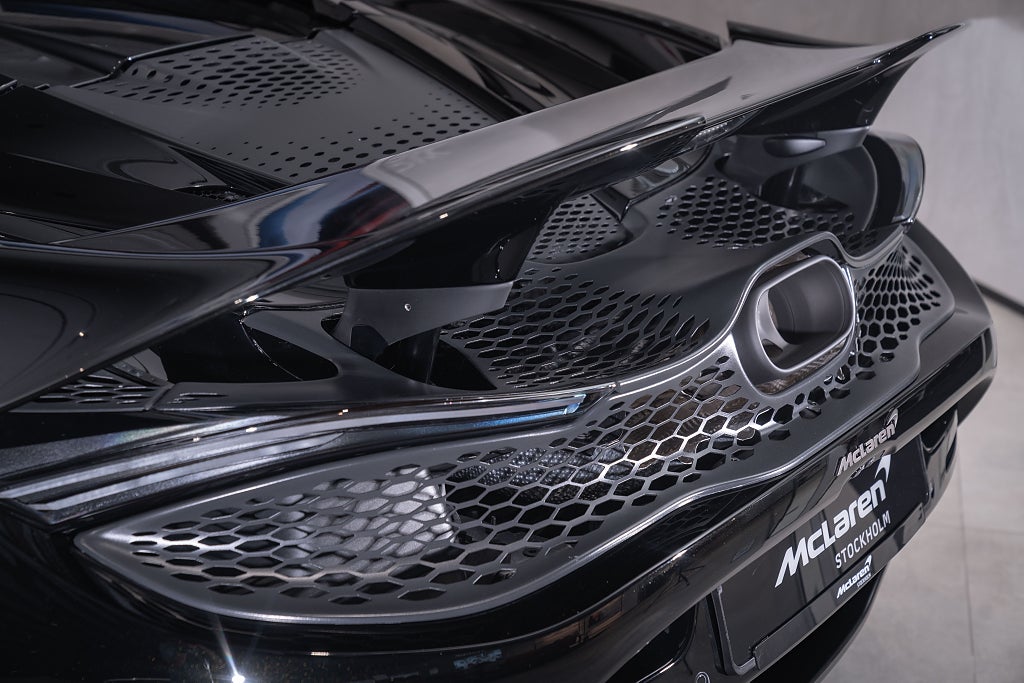 Gallery image 7 of 19