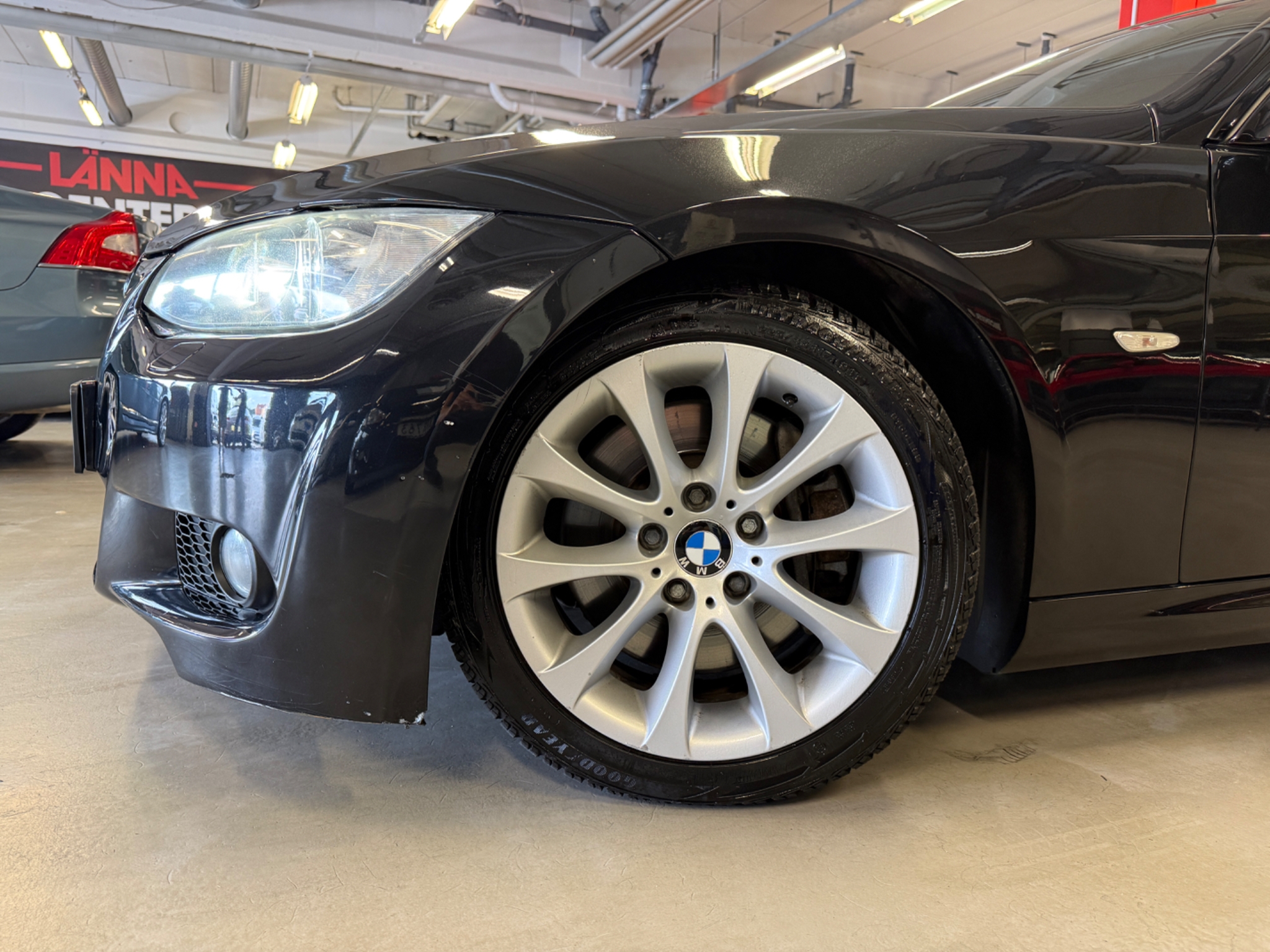 BMW 330 2009, bild 2/73