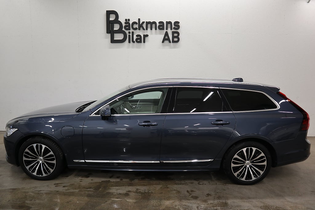 Volvo V90 Recharge T6 AWD Auto Core Edit Drag Skinn Navi Kamera 