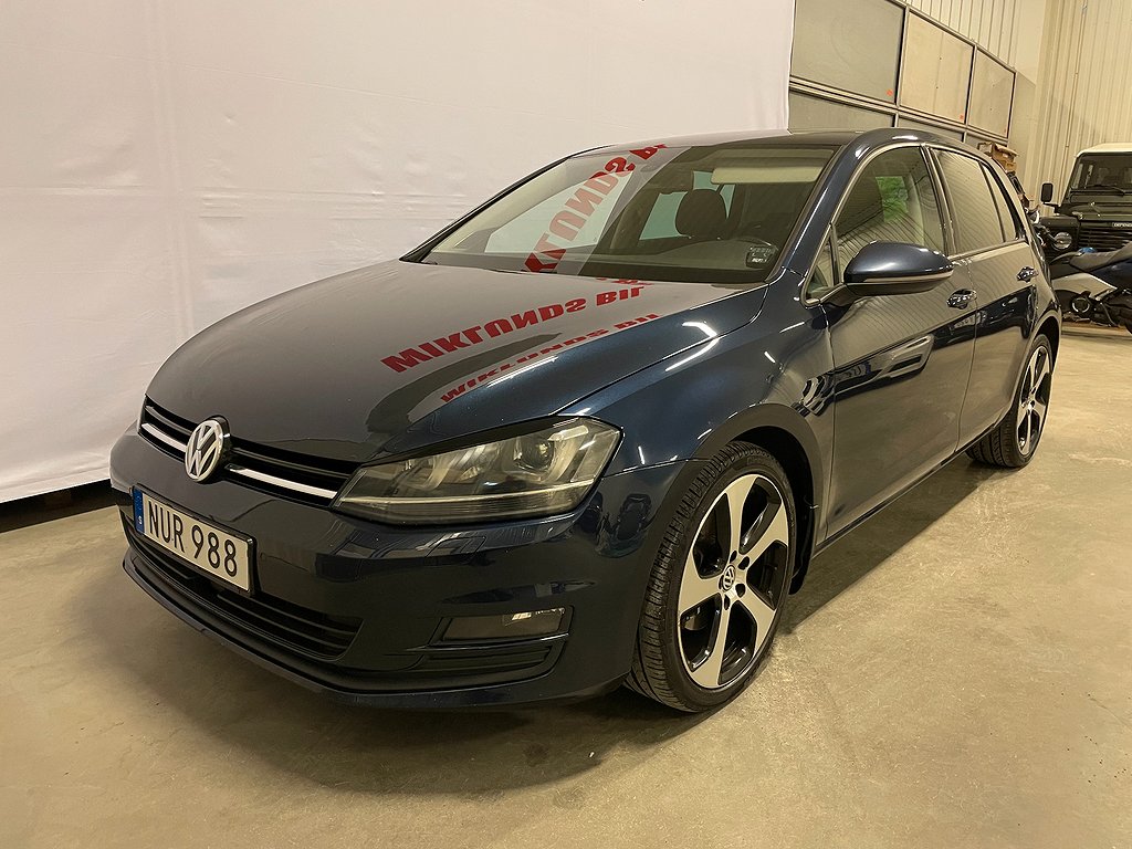 Volkswagen Golf 5-dörra 1.2 TSI BMT Xenon WEBASTO P-Värmare Dynaudio