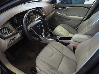 Halvkombi Volvo V40 Cross Country 12 av 19