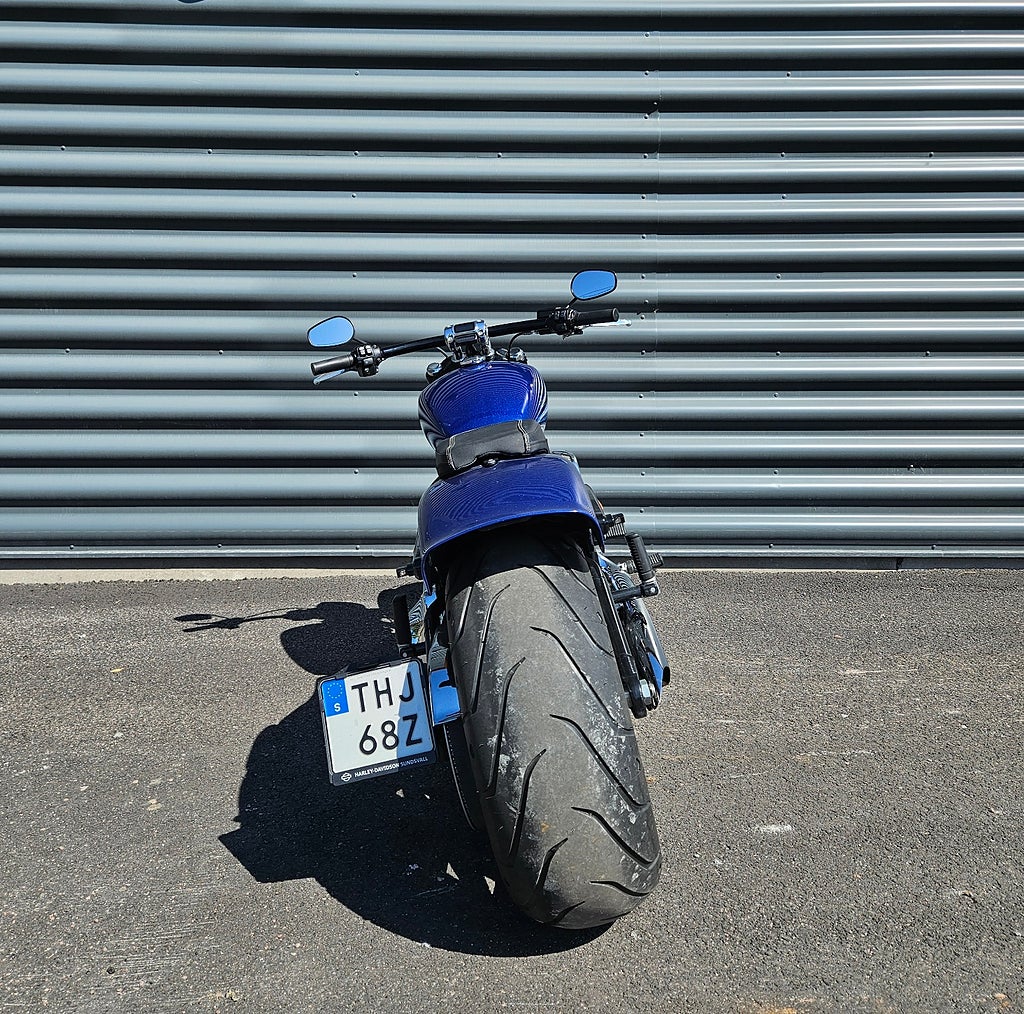 Harley-Davidson BREAKOUT • 1600 MIL • 1999 KR/MÅN • KÖP ONLINE 2019 - miniatyr 4