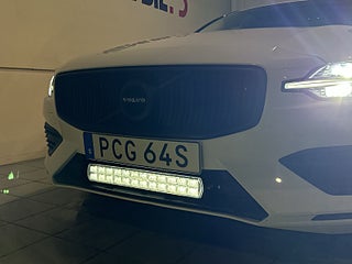 Volvo V60 T6 Twin Engine AWD Drag Rattvärme CarPlay S/V-hjul – bild 19