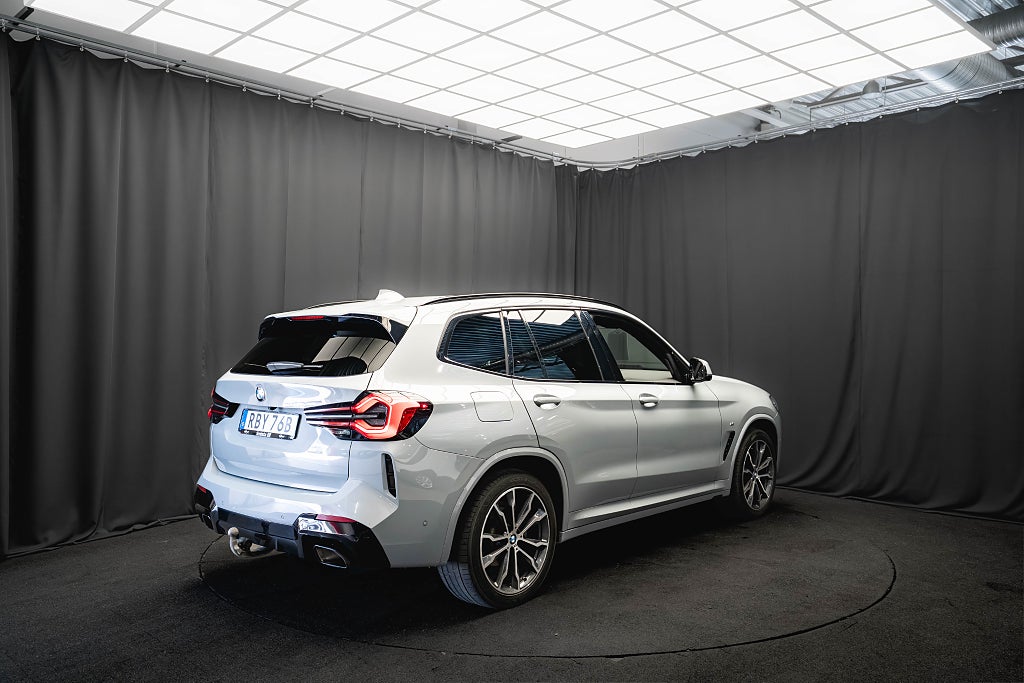 BMW X3 xDrive20d M Sport D-VÄRMARE LÄDER DRAG H/K HUD 360 MOMS