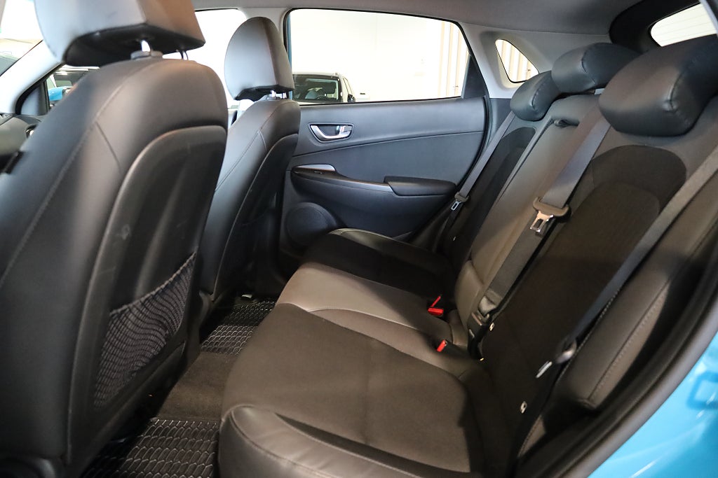 Hyundai Kona 64 kWh Essential Navi Kamera Krell CarPlay Leasbar 2022