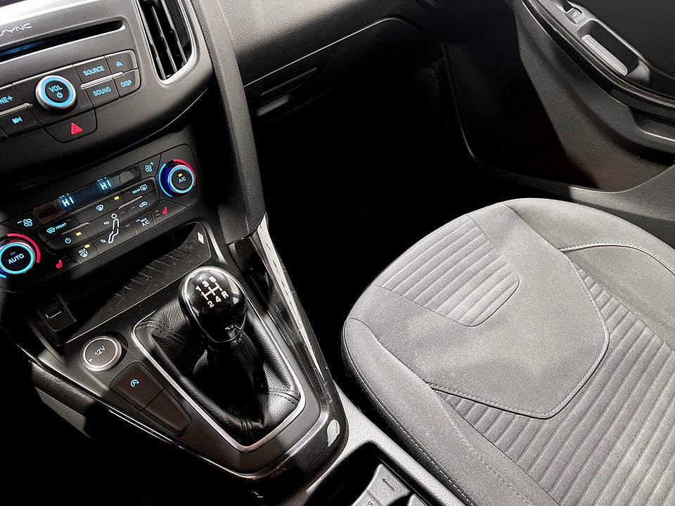 Bild på Ford Focus Titanium 1.0 EcoBoost 100hk NAVI BACKSENSORER