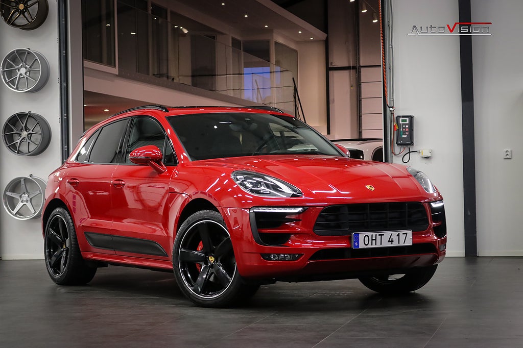 Porsche Macan GTS PDK 360hk GTS PANO BOSE KOLFIBER DRAG RESERVERAD