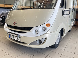 Husbil-integrerad Bürstner AVIANO I 684 P 2 av 22