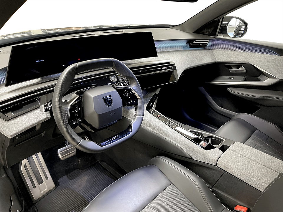 Bild på Peugeot 5008 GT Hybrid 145hk Aut KAMPANJ BRÄNSLE INGÅR