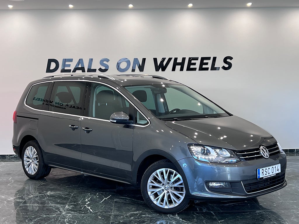 Volkswagen Sharan 7-seater 2.0 TDI DPF SCR Base/B-kamera/Pano/Drag