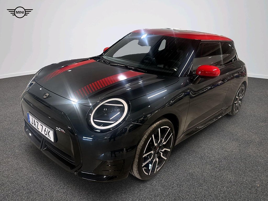 MINI Cooper SE JCW Trim, Paket M