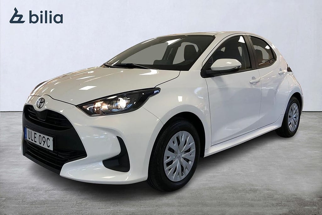 Toyota Yaris 1,5 Active Rattvärme Backkamera LÅGMIL