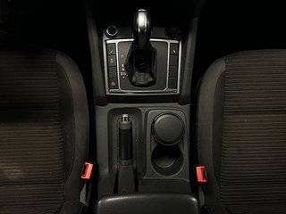 Volkswagen Amarok Dubbelhytt 2.8t 2.0 4M Highline MOMS/Drag