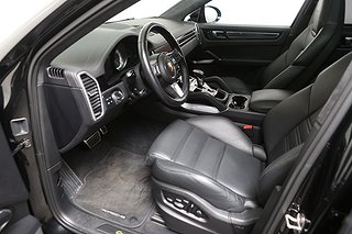 SUV Porsche Cayenne 12 av 32