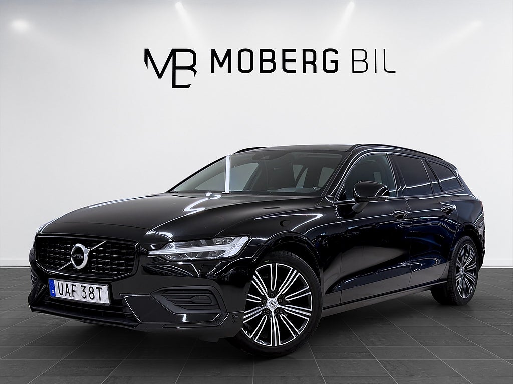 Volvo V60 D3 150hk Momentum B-Kamera CarPlay Navi