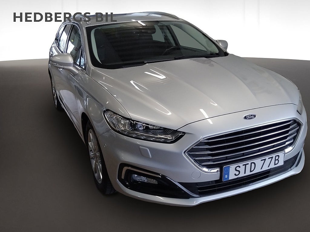 Ford Mondeo Kombi 2.0 EcoBlue AWD SelectShift Titanium