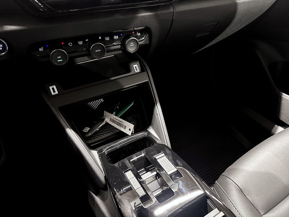 Bild på Citroën C4 Max PureTech 130hk Aut - DEMO
