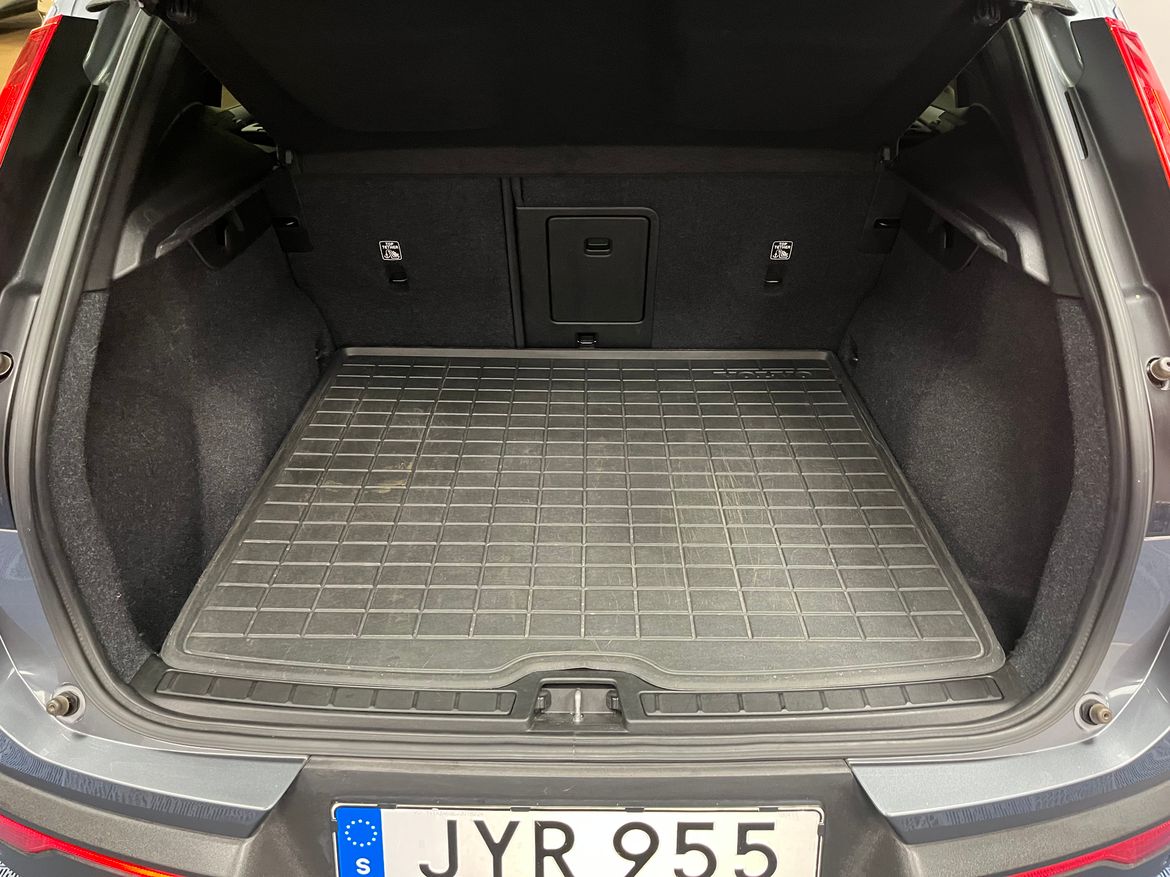 Volvo XC40 D4 AWD Momentum Intro E 2018, bild 6/10