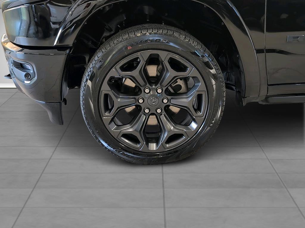 Dodge RAM 1500 Limited Night Edition 5.7L V8 HEMI Lågskatt
