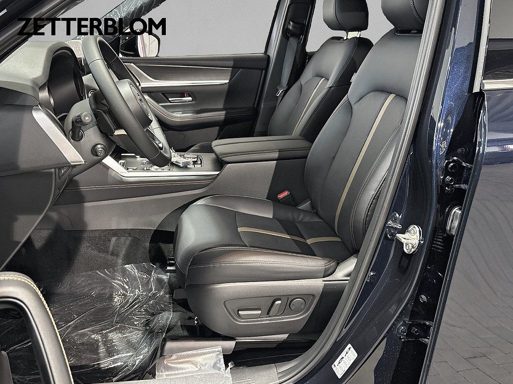 SUV Mazda CX-80 7 av 26