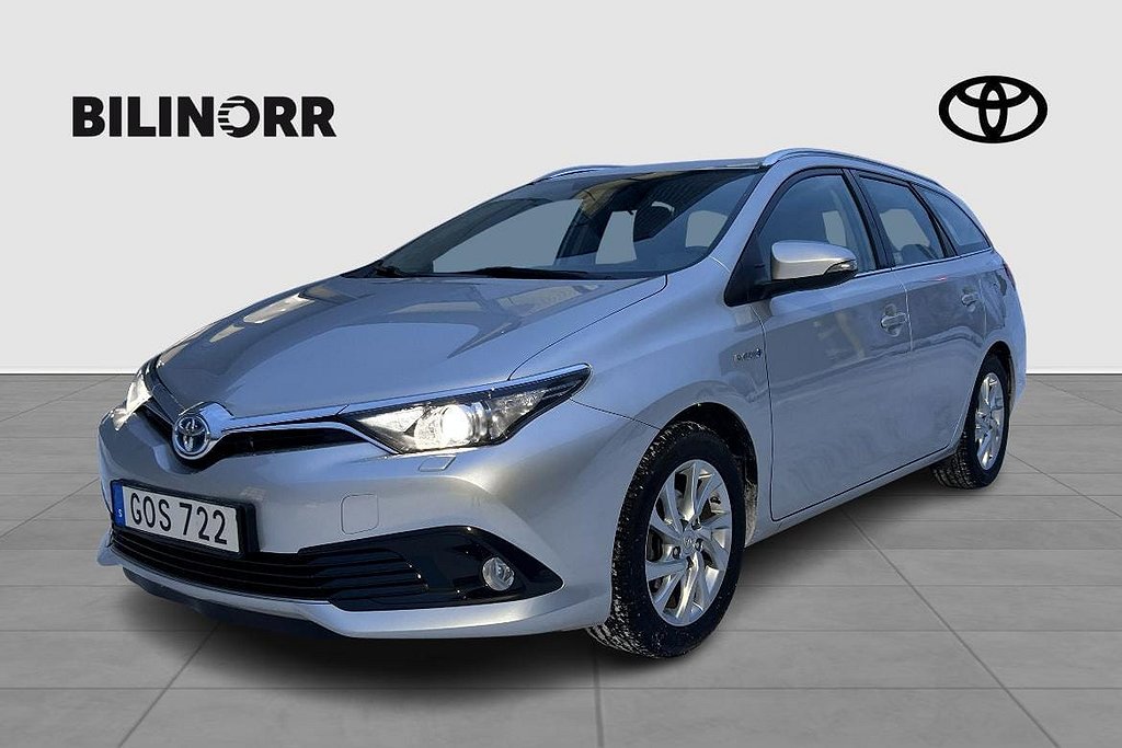 Toyota Auris Touring Sports Hybrid