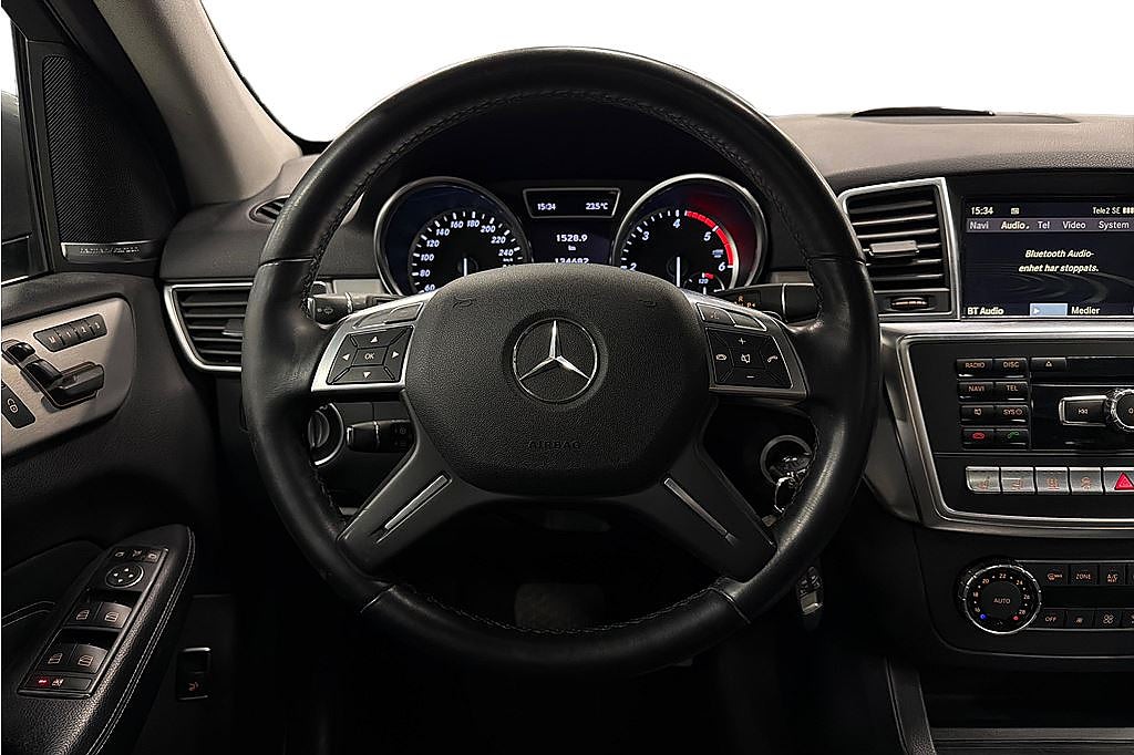 Mercedes-Benz ML 350 4MATIC, AMG, Vhjul, Pano, Värmare, 4,99% RÄNTA