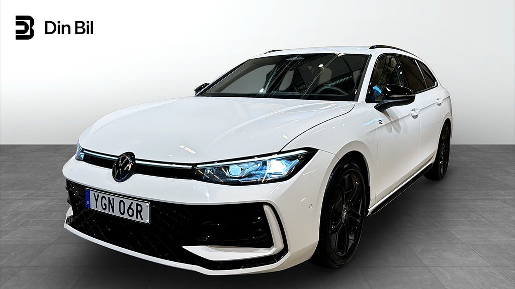 Volkswagen Passat TDI193 4M DSG R-Line Black style Drag/P-värmare