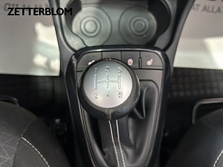 Halvkombi Kia Picanto 14 av 14