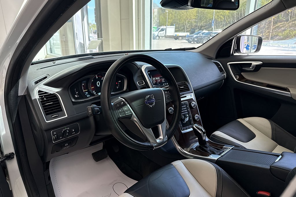 Volvo XC60 D4 AWD Aut Summum Business Edt Pro Kamera/Gps (SÅLD)