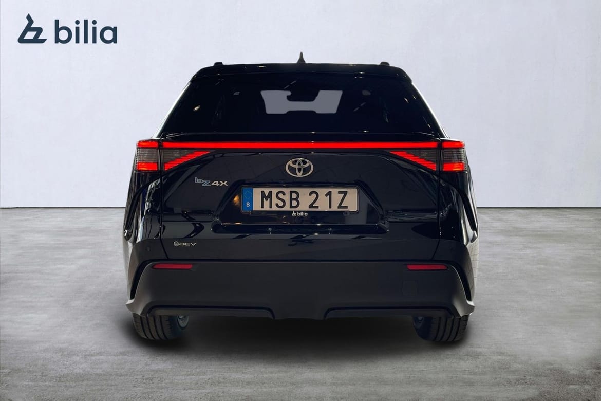 Toyota bZ4X Active Läderklädsel 2025, bild 5/45