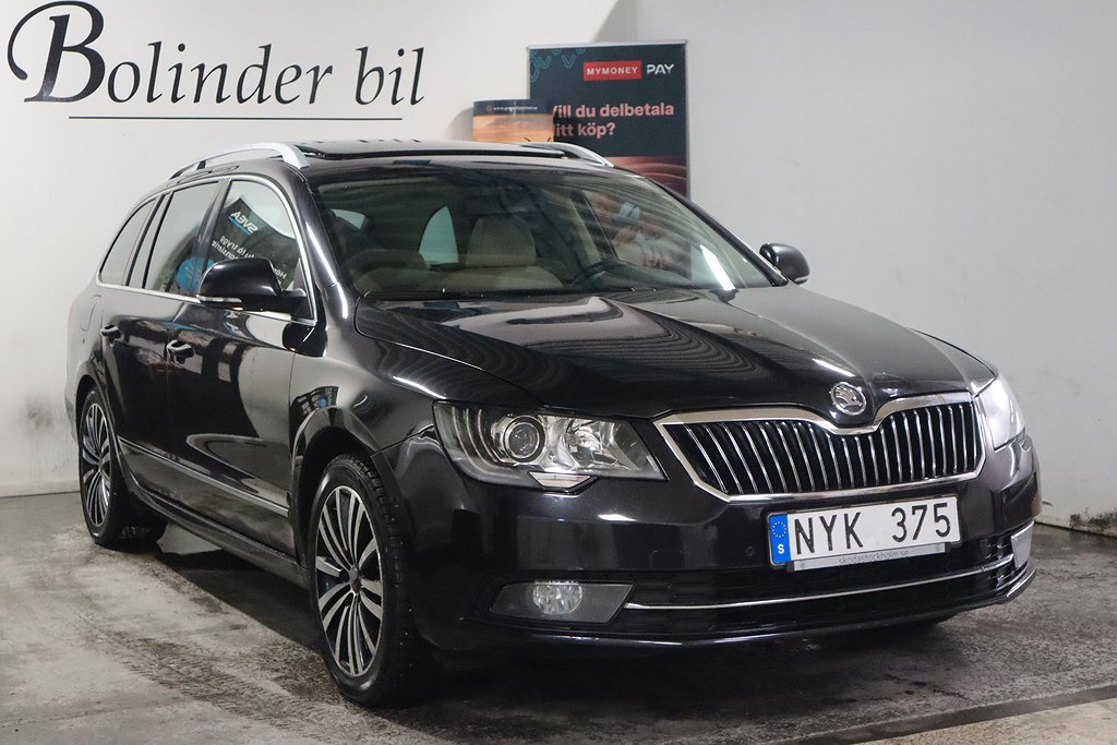 Skoda Superb Kombi 3.6 FSI V6 4x4 Busines PANO FJÄRR-V NYBES