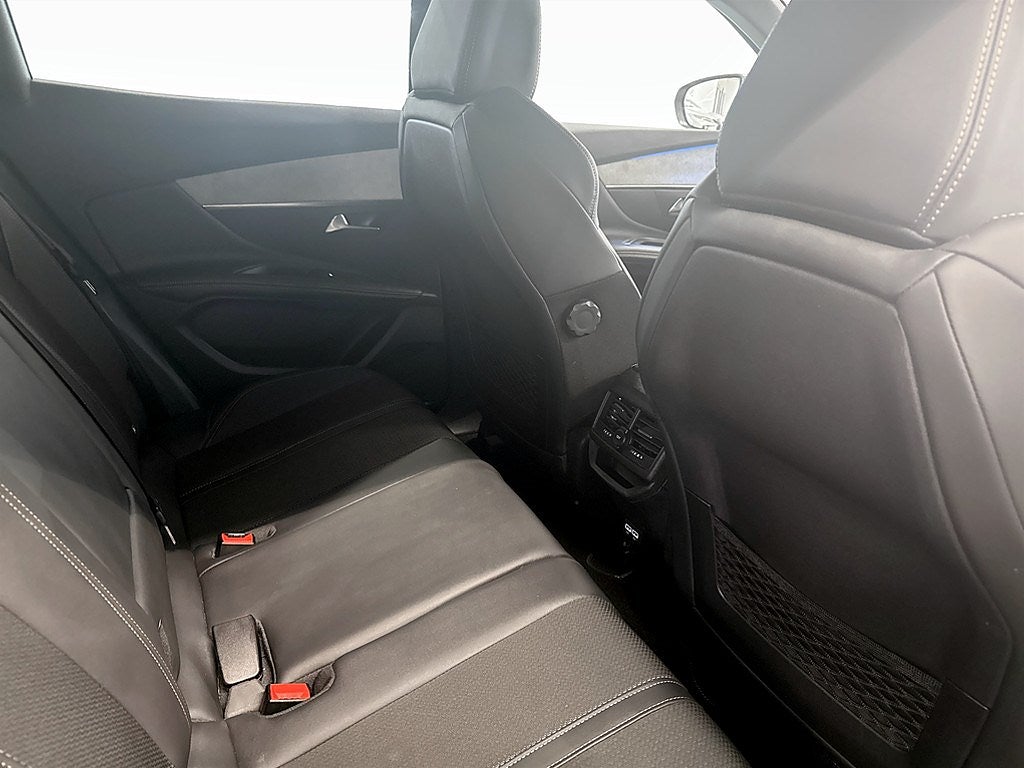 Bild på Peugeot 3008 GT 1.2 PT 130hk Aut - B-KAMERA, CARPLAY