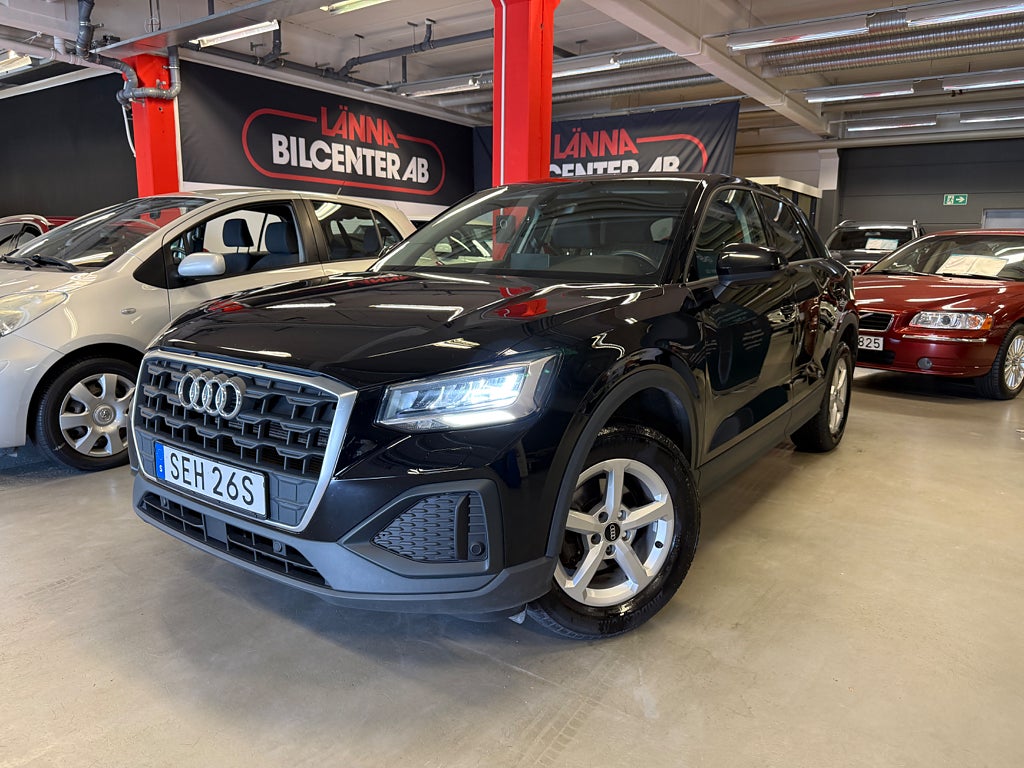 Audi Q2 30 TFSI Proline 2 ägare Drag PDC Ny servad Euro 6 SoV