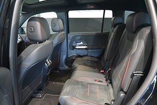 SUV Mercedes-Benz EQB 10 av 14