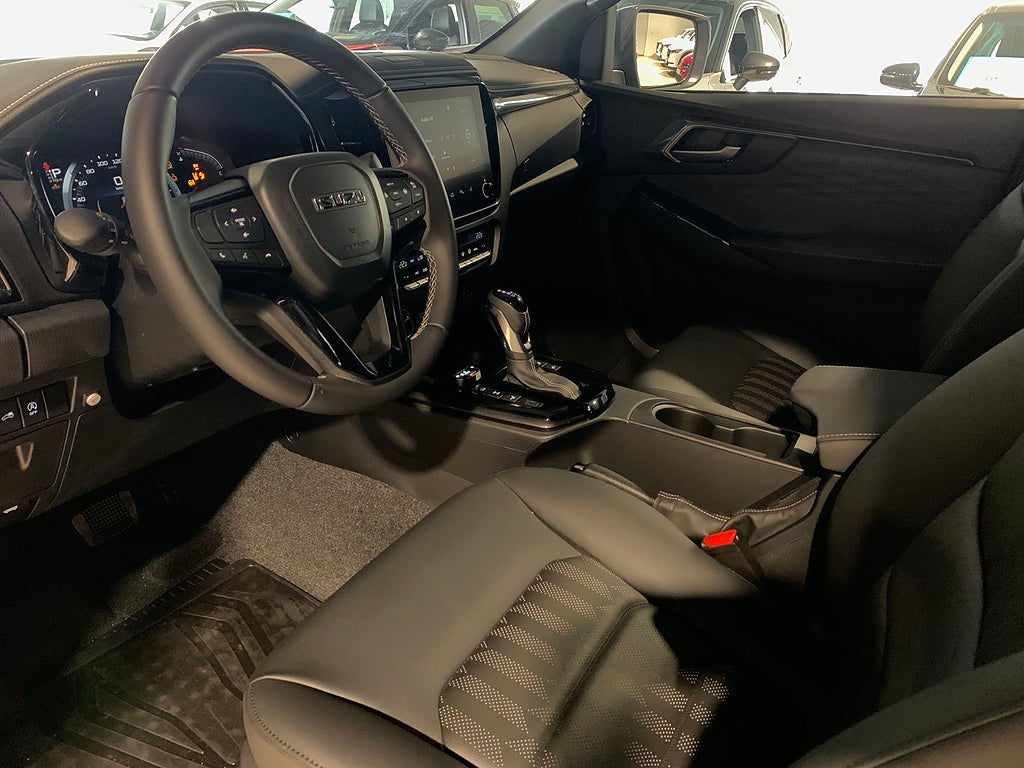 Isuzu D-Max DC CNG 4WD  | Rolltop | Värmare | OMG leverans