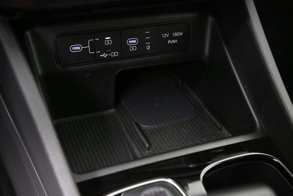 Hyundai Tucson 1.6 T-GDI DCT Essential | Moms 2025