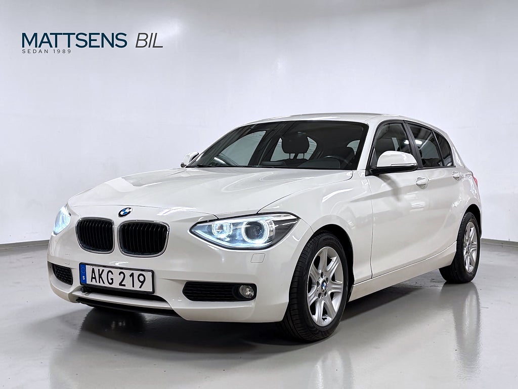 BMW 116 d 5-dörrars / 841kr/mån / Värmare / P-sensorer / Xenon