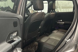 SUV Mercedes-Benz EQA 7 av 12