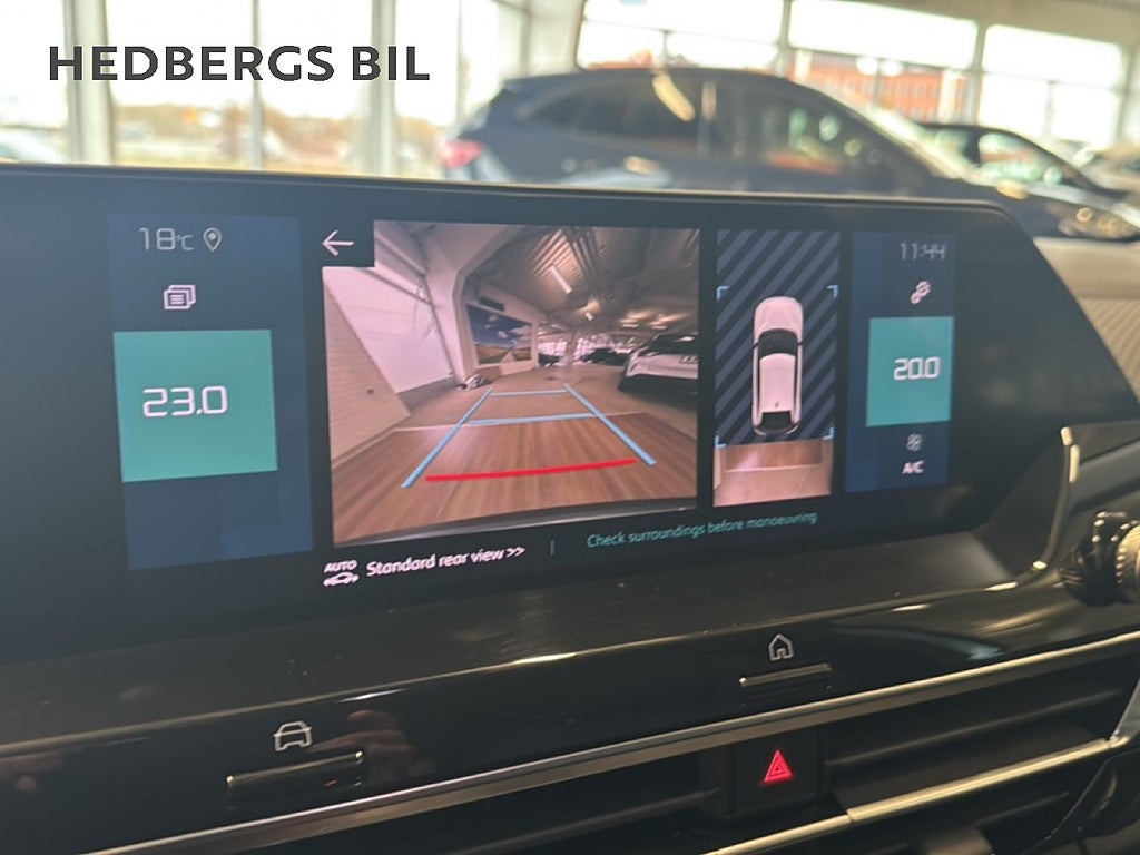Citroën C4 1.2 PT PLUS AUT  thumbnail