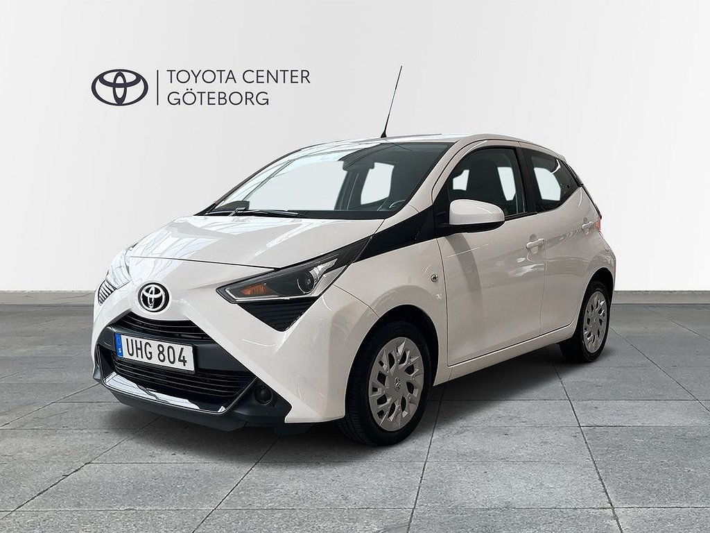 Toyota Aygo 1,0 5D MAN X-PLAY