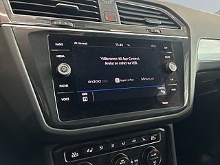 Volkswagen Tiguan 2.0 TSI 4Motion S&V/Drag/Kamera/Pvärm/Carplay – bild 11