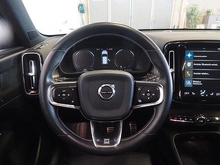 SUV Volvo XC40 13 av 27