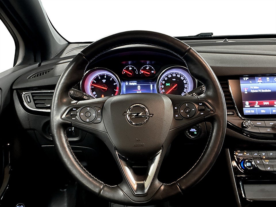 Bild på Opel Astra Dynamic Sports Tourer 1.6 DIT 200hk Aut NAVI